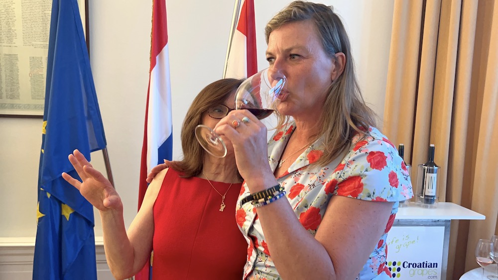 Croatian Wine Ambassador 12